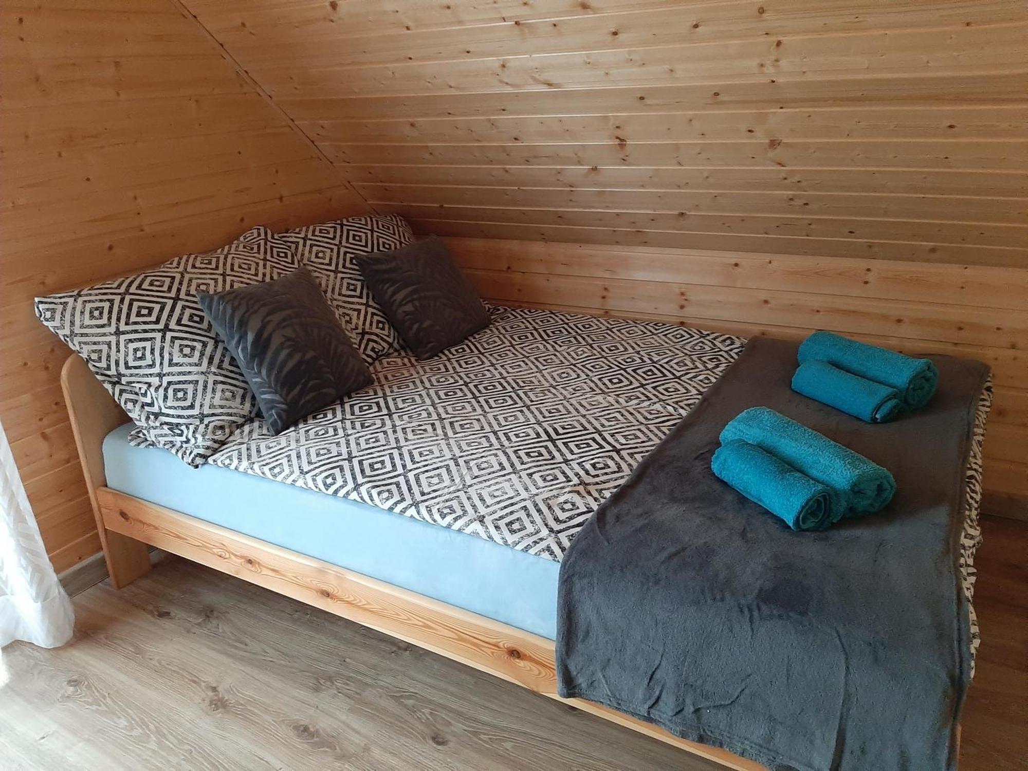 Czarcie Chatki Gardna Wielka Esterno foto