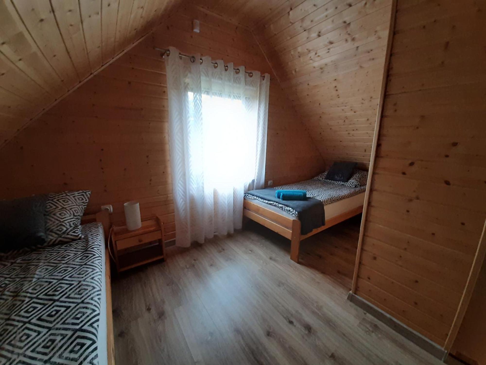 Czarcie Chatki Gardna Wielka Esterno foto