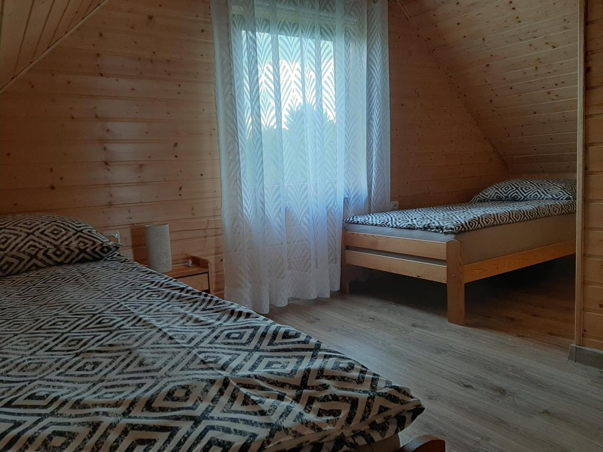 Czarcie Chatki Gardna Wielka Esterno foto